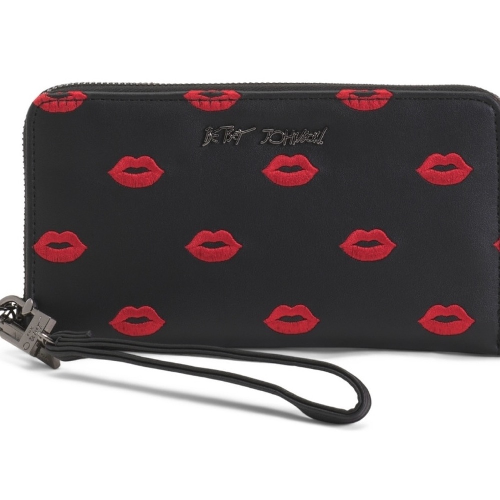 NWT Betsey Johnson Black Clutch with Red Lips